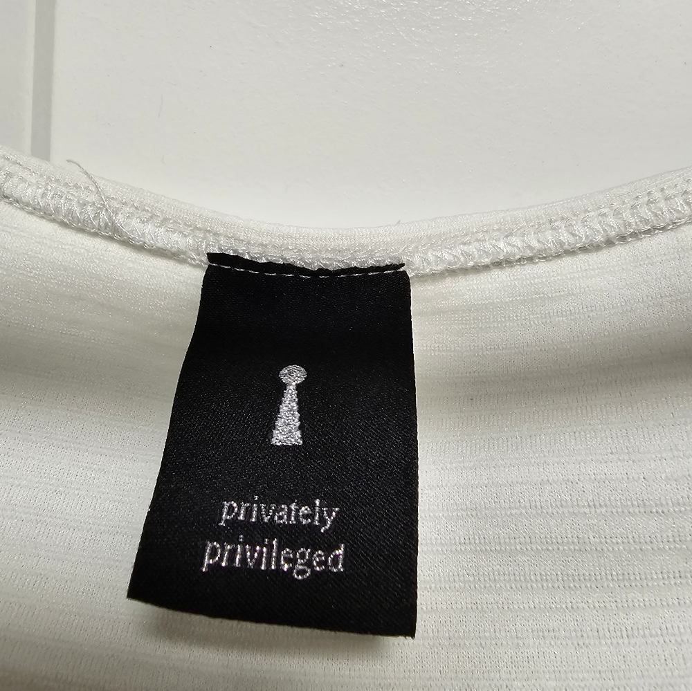 5 for $25 White, open-detail cocktail dress - Picture 3 of 4
